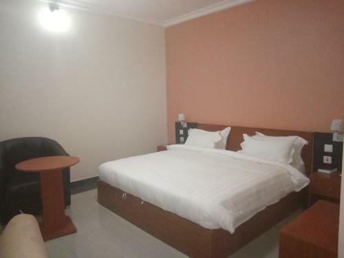 Kifina Emerald Hotel