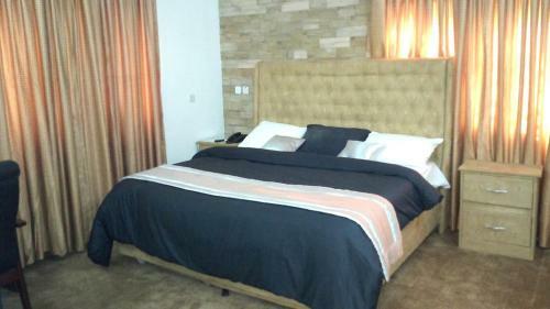 Adanma Hotels & Suites - House 11