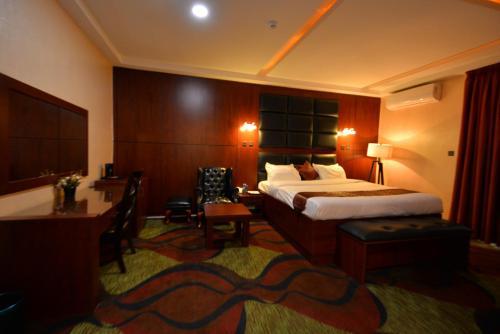 Hotel Treasures Suites & Conferences Abuja