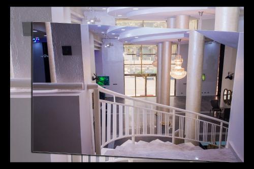 Hotel Treasures Suites & Conferences Abuja