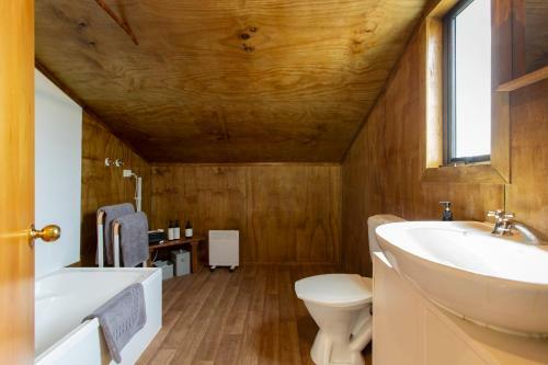 Hostal The Red Shed Studio