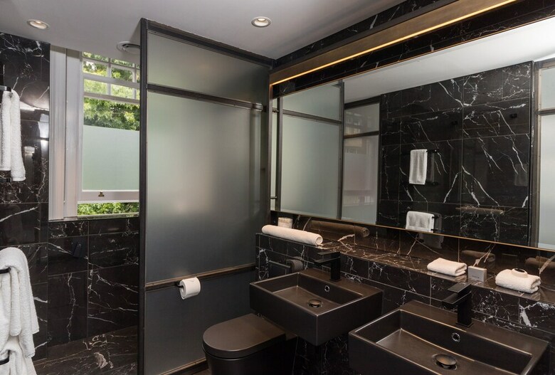 Clarence Boutique Hotel