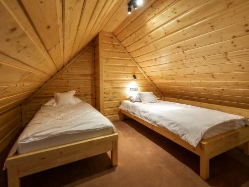 Apartamenty 58 Czarny Gro?