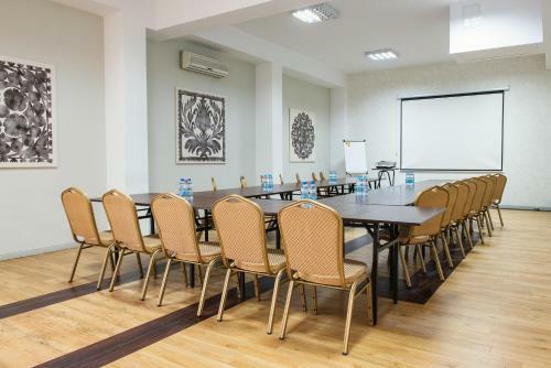Hotel Rozdro?e Niebor�w