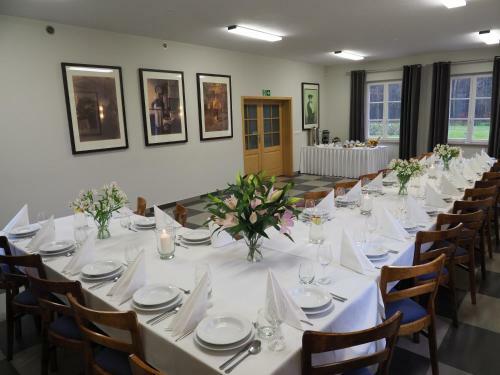 Hotel Eco Niebor�w