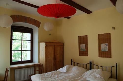 Hostal Rezydencja Terra Sudeta