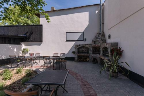 Posada Go?ciniec Kasztel U Gostla