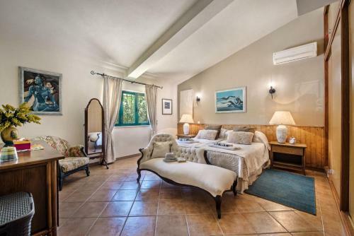 Algoz Villa Sleeps 4 Pool Air Con Wifi