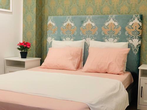 Royal Turquoise Apartment Old City