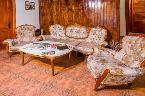 Shtastlivcite Family Hotel