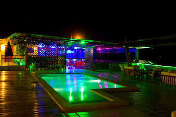 Hostal Hotel Caba�as La Travesia