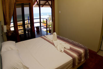 Hostal Hotel Caba�as La Travesia