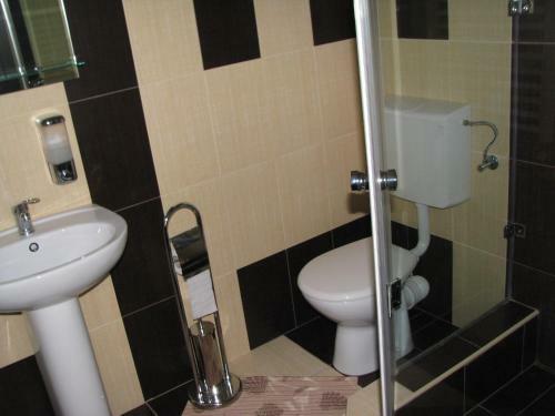 Hostal Pensiunea Neredy