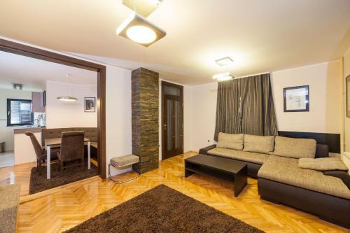 Apartments Neivado