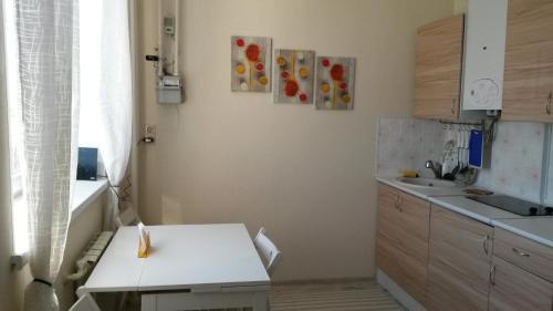 Apartment On Krymskaya 51?