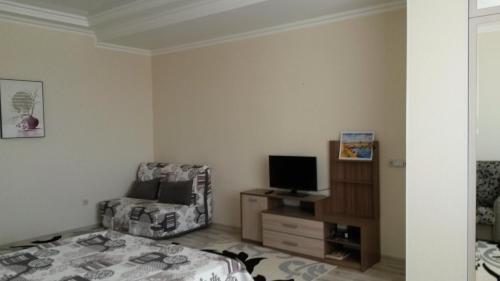Apartment On Krymskaya 51?