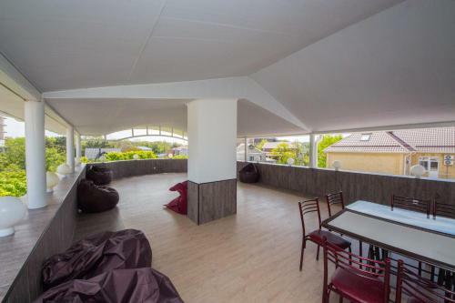Hostal Guest House Kompliment