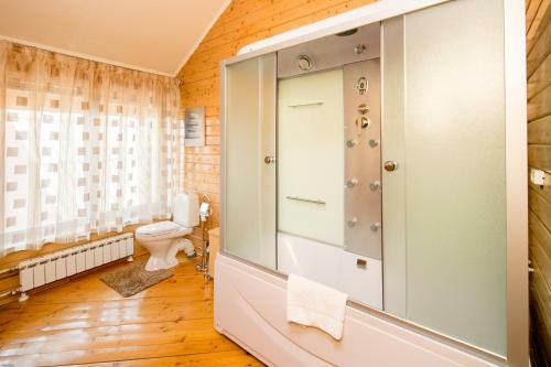 Hotel Krestovaya Pad