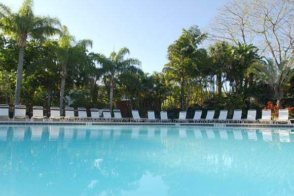 Hotel Park Shore Resort