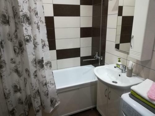 Apartment Finika4 On Frunze 49/1