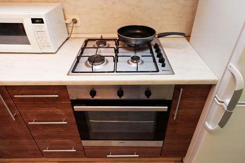 Apartment Luxe With Jacuzzi On Maslennikova 45