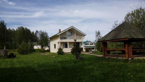 Suan-ryuttyu Lodge Near Sortavala
