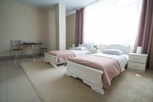 City Hotel