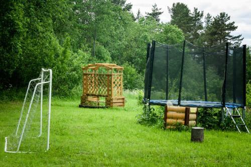 Hostal Holiday Home Tihotut