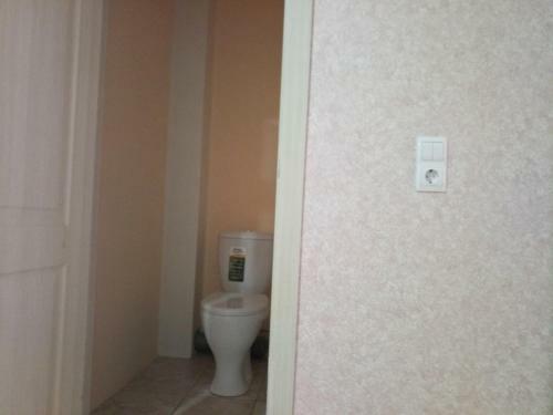 Apartment On Zhiloy Massiv Olimpiyskiy 10