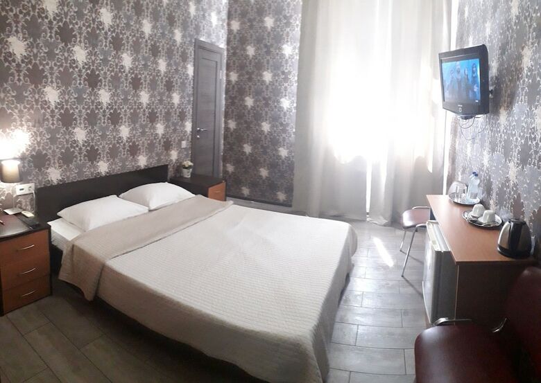 Penates Hostel