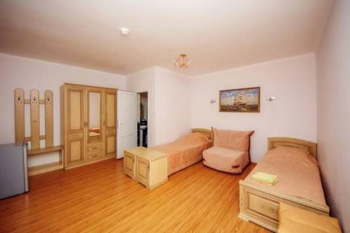 Hostal Zolotaya Loza Guest House