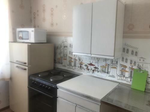 Apartment On Polevaya 10