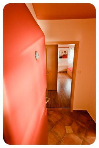 Hostal Guesthouse Les