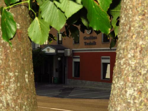 Hostal Gostilna Tratnik
