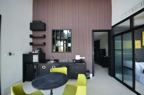 Hotel The Blue Sky Resort @ Hua Hin