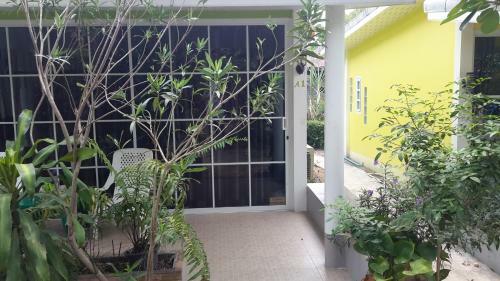 Hotel Sports Bar & Resort