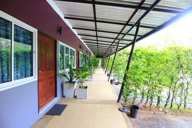 Hotel Nanfachonlathi Resort