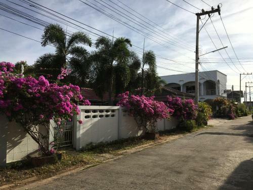 Hotel White Elephant Resort