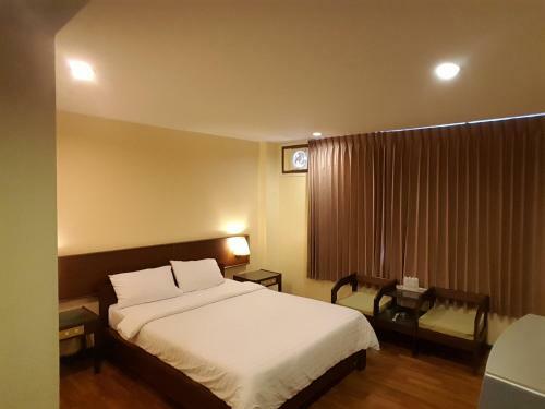 Dusit Hotel