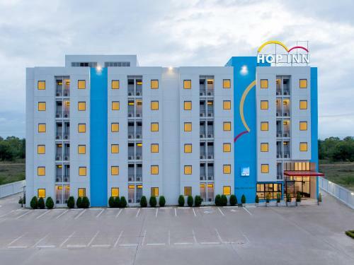 Hotel Hop Inn Sakon Nakhon