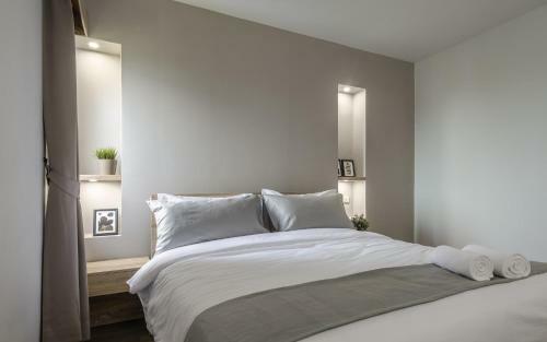 Hotel Carnation Residence