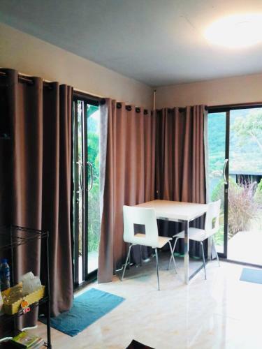 Hotel Thanorm Rak Resort