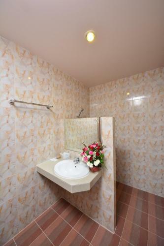 Hotel Haad Yao Bayview Resort & Spa