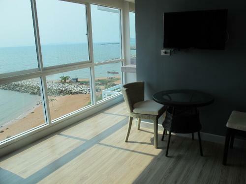 Hotel Nantra Pattaya Baan Ampoe Beach