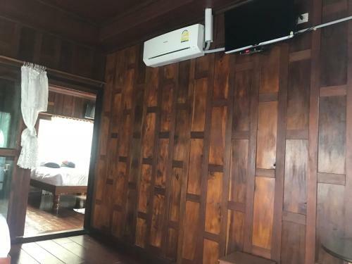 Hostal V&k Baansuankaew Resort