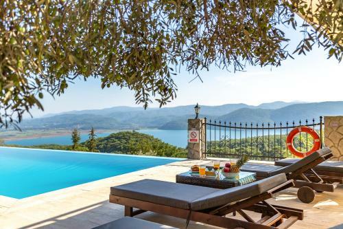 Kuyucak Villa Sleeps 6 Pool Air Con Wifi