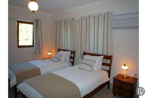 Marmaris Villa Sleeps 8 Pool Air Con Wifi