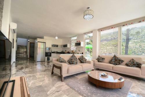 Private Villa Aldora