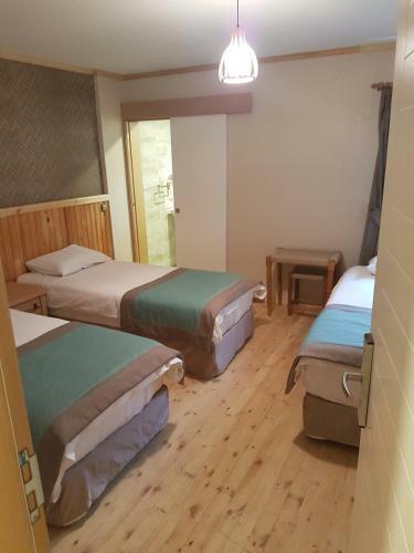 Sis Hotel