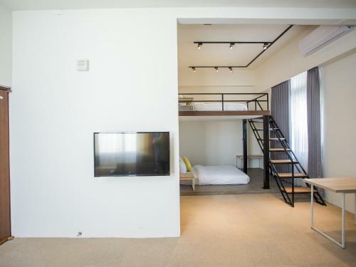 Rainbow Hotel